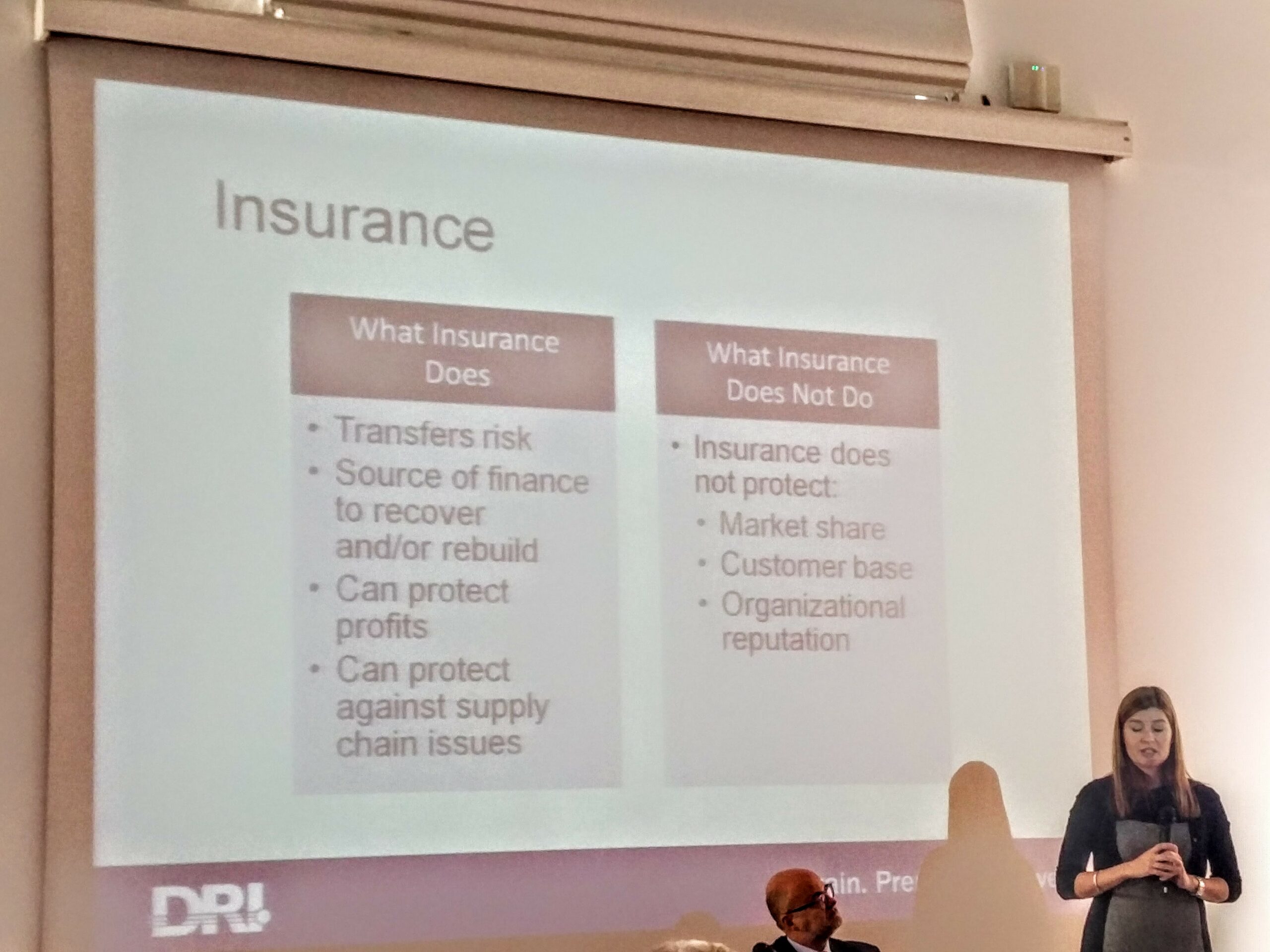 CHLOE DEMROVSKY CEO DRI International sui trend di rischio 2017 e le nuove prospettive per le assicurazioni